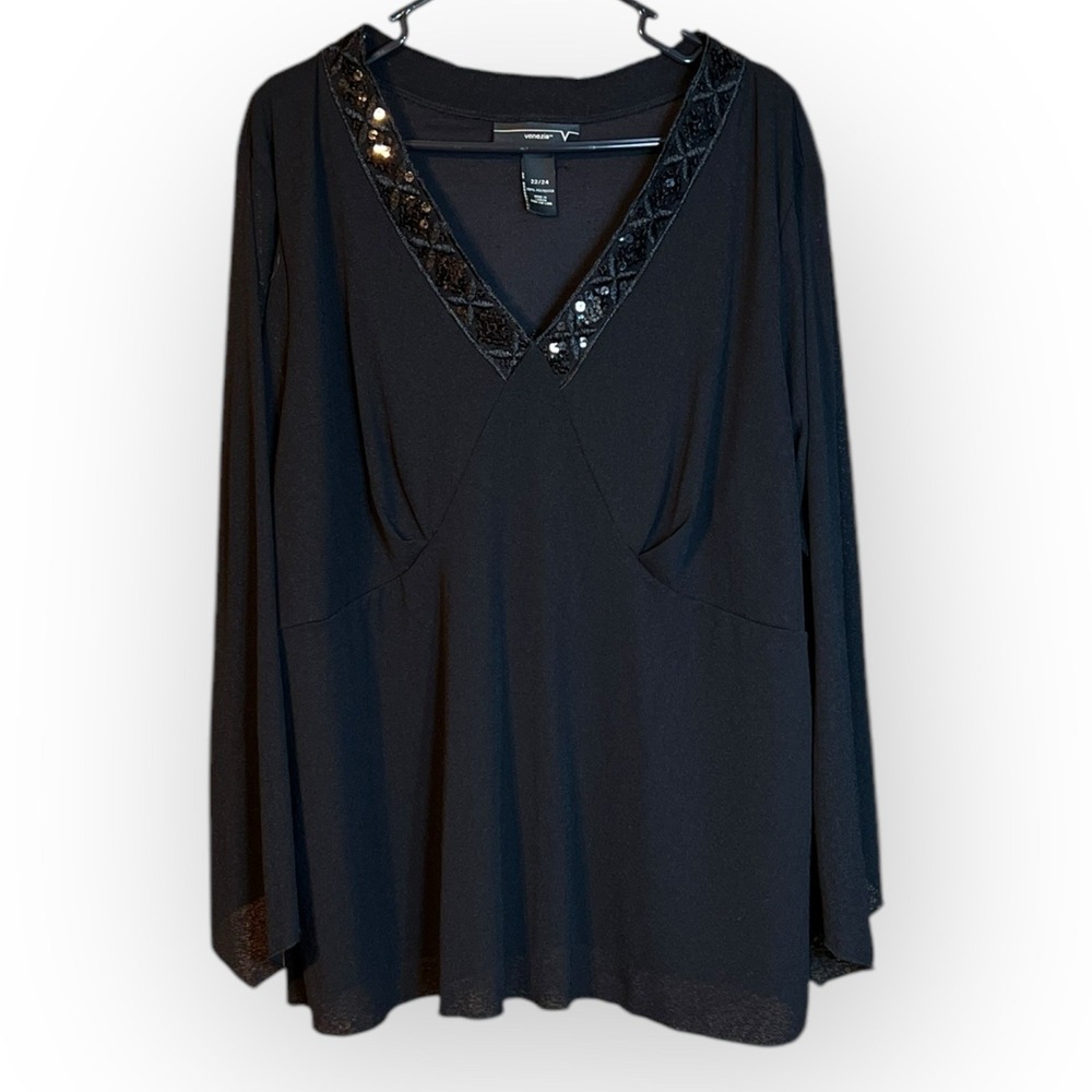 Womens 22/24 Black Lined Dark Romance Top Sequin V-neck Office Siren Venezia